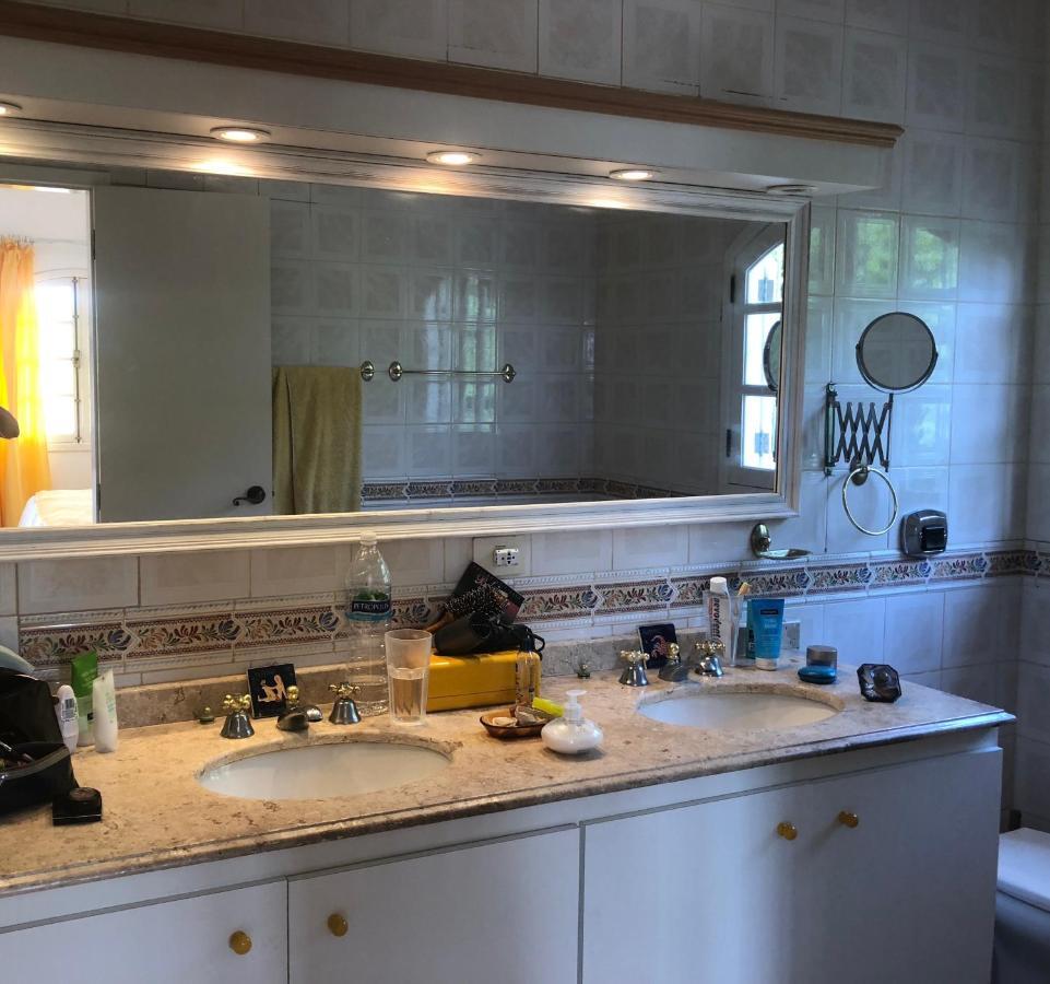 Villa Saint Tropez 卡波布里奥 外观 照片